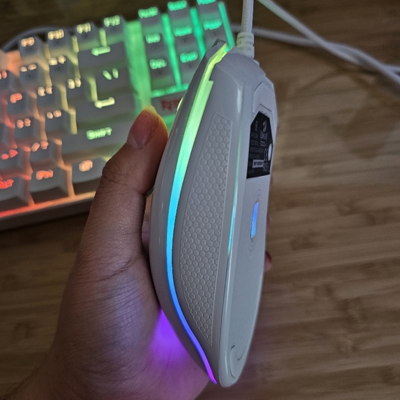 Redragon RGB Keyboard and Mouse - Picture 4 of 7